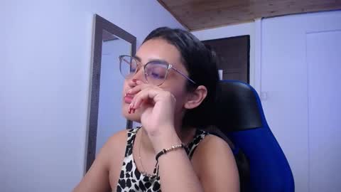 Snapshot of sofiaasexy19 chatting on November 9, 2025, 12:36 pm Sofia online show from November 9, 2025, 12:36 pm