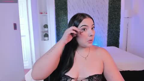 Sofia caramel online show from November 24, 2025, 4:18 pm