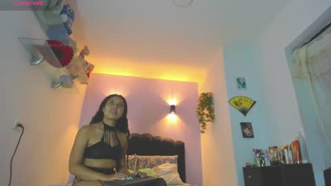 Sofia online show from June 24, 2026, 4:44 am