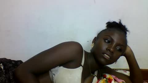 Snapshot of sofiafa chatting on February 19, 2026, 3:35 am sofia online show from February 19, 2026, 3:35 am