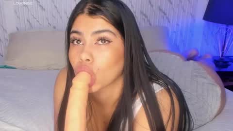 Sofi online show from November 24, 2025, 2:39 pm