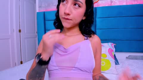 Snapshot of sofiamiiller chatting on January 25, 2025, 6:12 am Sofia Miller  online show from January 25, 2025, 6:12 am