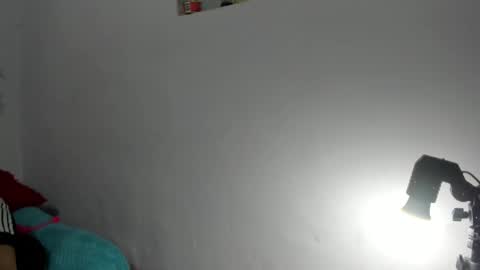 sofiamillk__ online show from February 15, 2026, 6:32 am
