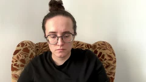 Sofia online show from April 20, 2026, 2:20 pm