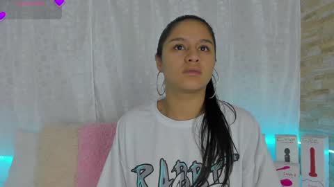 Danna Sofia online show from February 26, 2025, 1:11 am