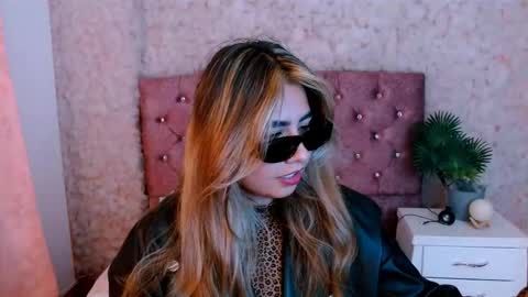 SOFIA online show from March 19, 2026, 7:18 pm