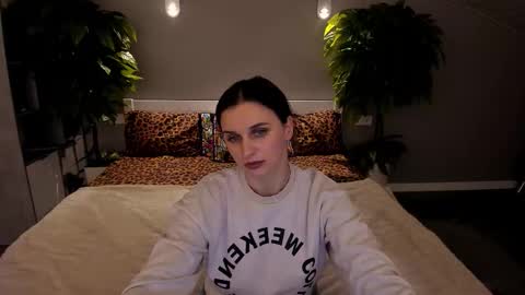 Sofi online show from December 2, 2025, 8:26 pm