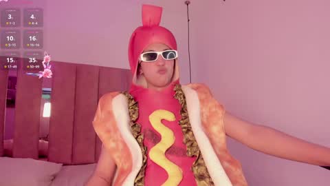 Sofie online show from December 31, 2024, 9:17 pm