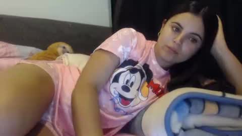 Snapshot of sofigarcia17 chatting on January 5, 2025, 2:06 am sofi online show from January 5, 2025, 2:06 am