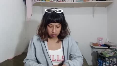 Snapshot of sofiia_cutte_ chatting on December 6, 2024, 5:11 pm sofiia_cutte_ online show from December 6, 2024, 5:11 pm