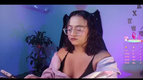 Snapshot of sofitabares_ chatting on December 20, 2025, 9:22 pm Demi Sofia online show from December 20, 2025, 9:22 pm