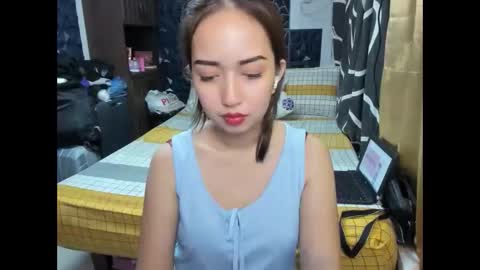 Angel online show from November 2, 2025, 11:56 am