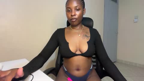 Snapshot of soft_nicole chatting on June 26, 2026, 9:41 pm soft_nicole online show from June 26, 2026, 9:41 pm