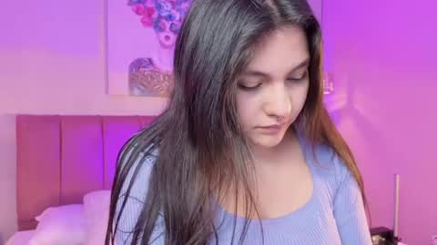 Snapshot of soft_temptation chatting on October 3, 2025, 5:43 pm soft_temptation online show from October 3, 2025, 5:43 pm