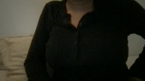 Snapshot of softberrry chatting on November 14, 2025, 11:13 pm Jade online show from November 14, 2025, 11:13 pm