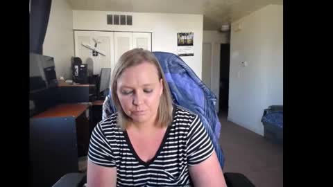 Rose online show from October 6, 2025, 7:00 pm