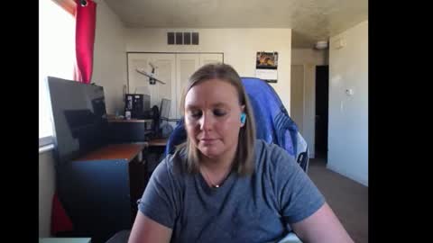 Rose online show from November 11, 2025, 8:20 pm