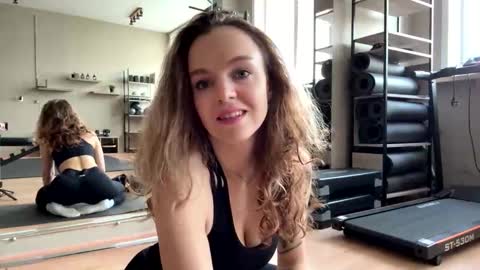 Snapshot of softly_jane chatting on November 1, 2025, 4:58 am softly_jane online show from November 1, 2025, 4:58 am