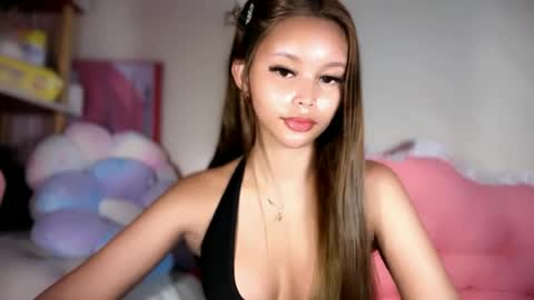 Sweet Shallaine online show from June 29, 2026, 6:41 am
