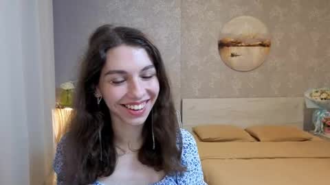 Kelly online show from April 2, 2026, 2:15 pm