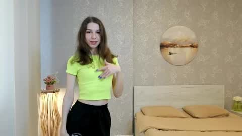 Kelly online show from April 15, 2026, 9:38 am