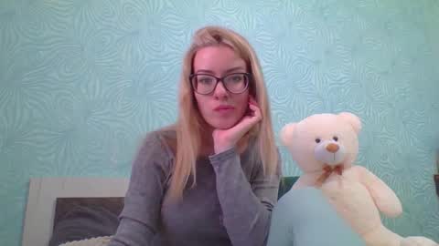 softy_aura online show from March 23, 2026, 9:02 am