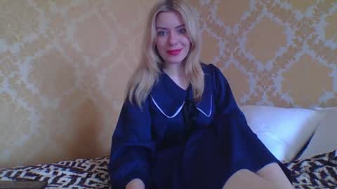 softy_aura online show from April 17, 2026, 10:18 am