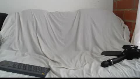 Snapshot of sofy_nix chatting on May 20, 2026, 1:39 pm Sofy online show from May 20, 2026, 1:39 pm