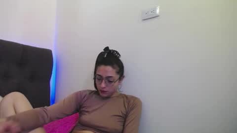 Snapshot of sofya_n_andy_ chatting on October 20, 2025, 8:20 pm sofya_n_andy_ online show from October 20, 2025, 8:20 pm