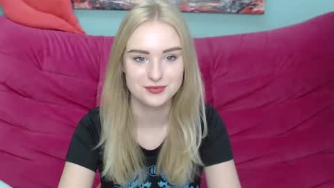 sofysoft online show from October 5, 2025, 4:44 am