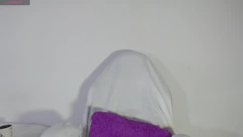Snapshot of sol_rous chatting on March 27, 2026, 1:33 pm online show from March 27, 2026, 1:33 pm