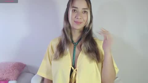 Snapshot of sol_rous chatting on April 9, 2026, 12:43 pm online show from April 9, 2026, 12:43 pm