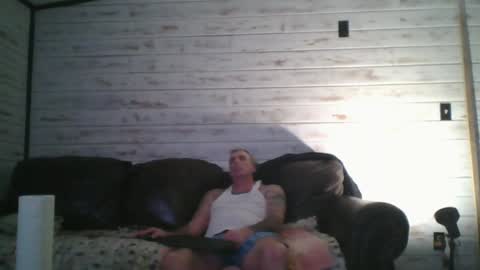 Snapshot of solodolo2020 chatting on December 15, 2024, 8:08 am I love watching beautiful women play with themselves online show from December 15, 2024, 8:08 am