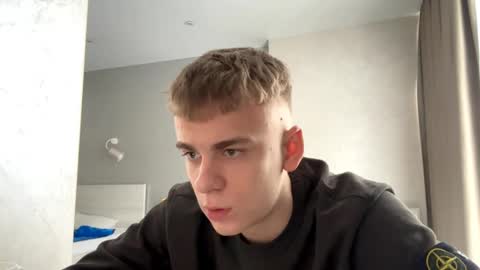 Jett online show from March 2, 2026, 7:59 am