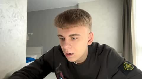 Jett online show from March 31, 2026, 10:48 am