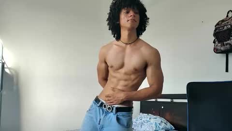 Snapshot of solorizo chatting on April 16, 2026, 9:26 pm Hi Im Weller Check my Bio online show from April 16, 2026, 9:26 pm