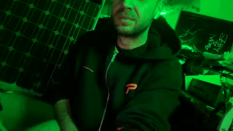 Snapshot of son_e_blacc chatting on January 24, 2025, 10:51 pm Soni online show from January 24, 2025, 10:51 pm