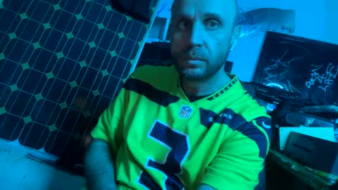 Snapshot of son_e_blacc chatting on January 25, 2025, 8:00 am Soni online show from January 25, 2025, 8:00 am