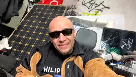 Snapshot of son_e_blacc chatting on February 12, 2025, 4:22 pm Soni online show from February 12, 2025, 4:22 pm