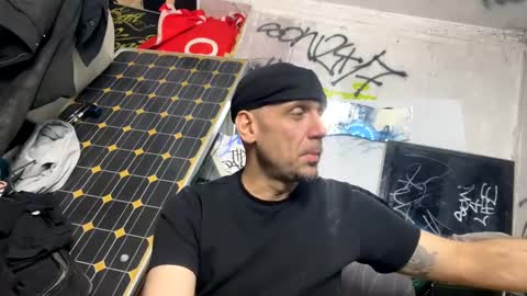 Snapshot of son_e_blacc chatting on February 24, 2025, 2:37 pm Soni online show from February 24, 2025, 2:37 pm