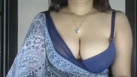 Snapshot of sonali_sweet chatting on December 3, 2024, 3:52 am Sonali online show from December 3, 2024, 3:52 am