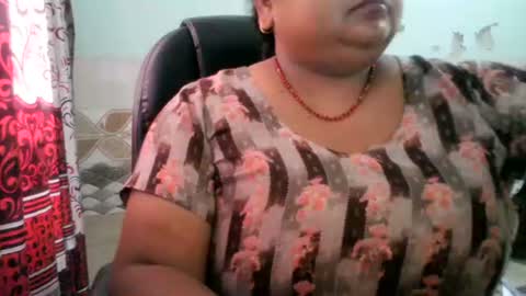 Snapshot of soni88888 chatting on July 10, 2026, 6:28 am soni88888 online show from July 10, 2026, 6:28 am