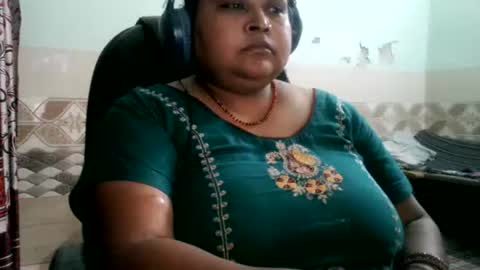 Snapshot of soni88888 chatting on July 12, 2026, 2:41 pm soni88888 online show from July 12, 2026, 2:41 pm