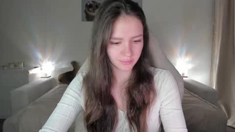 sonia_moon_ online show from October 5, 2025, 2:32 am