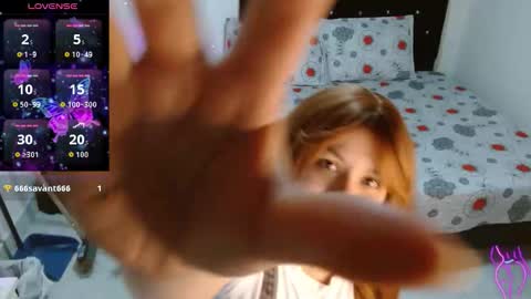 sonialatin69 online show from November 28, 2025, 12:30 pm