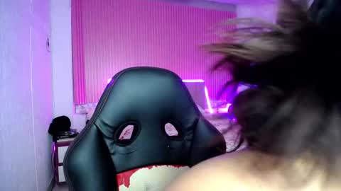 sonic_jess07 online show from March 12, 2026, 12:06 am