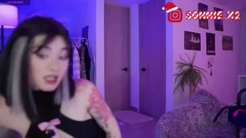 Sonnie online show from December 16, 2025, 1:38 pm