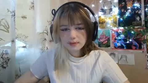Snapshot of sonwosick chatting on July 12, 2026, 3:03 pm Mila online show from July 12, 2026, 3:03 pm