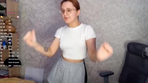 Snapshot of sonya_mikki chatting on March 10, 2025, 2:28 am Sonya online show from March 10, 2025, 2:28 am