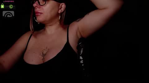 Snapshot of sonyadevon chatting on May 22, 2026, 3:02 am Sonia online show from May 22, 2026, 3:02 am